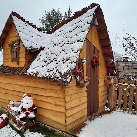 Cabane Enchantee 卡庞特拉 外观 照片